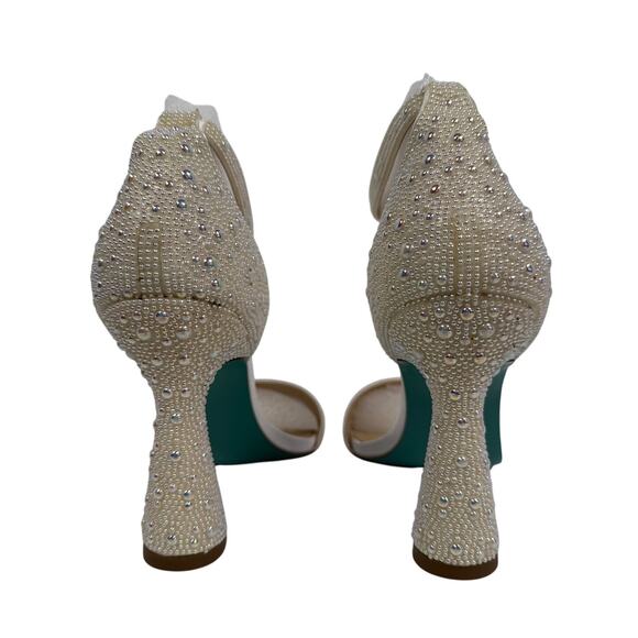 Betsey Johnson Sandals Dani Pearl Womens 7.5 M  Ivory Spool Heel Ankle Buckle - Picture 6 of 10